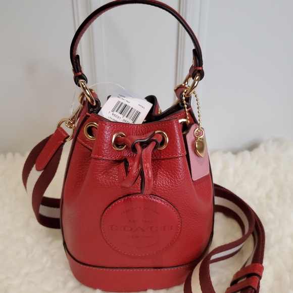Coach Dempsey Bucket Bag 15 - NWT - Picture 2 of 7